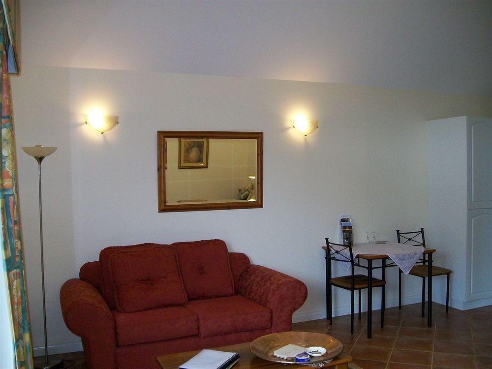 Spencer Suites Олбані Екстер'єр фото
